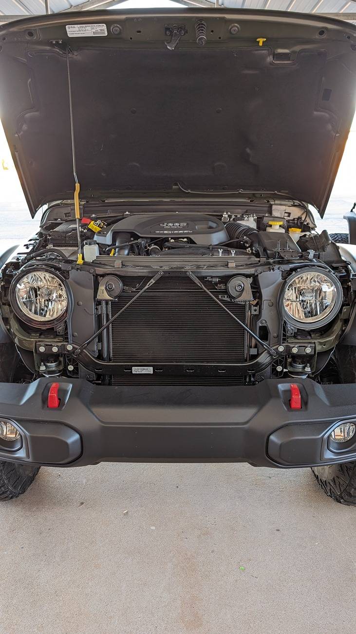 Jeep Gladiator 1 Ton and 40"s JTRD PXL_20240118_233238596