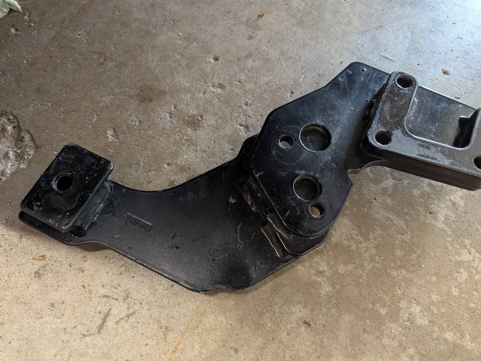 Jeep Gladiator Mojave shock reservoir relocating questions PXL_20250622_130310187
