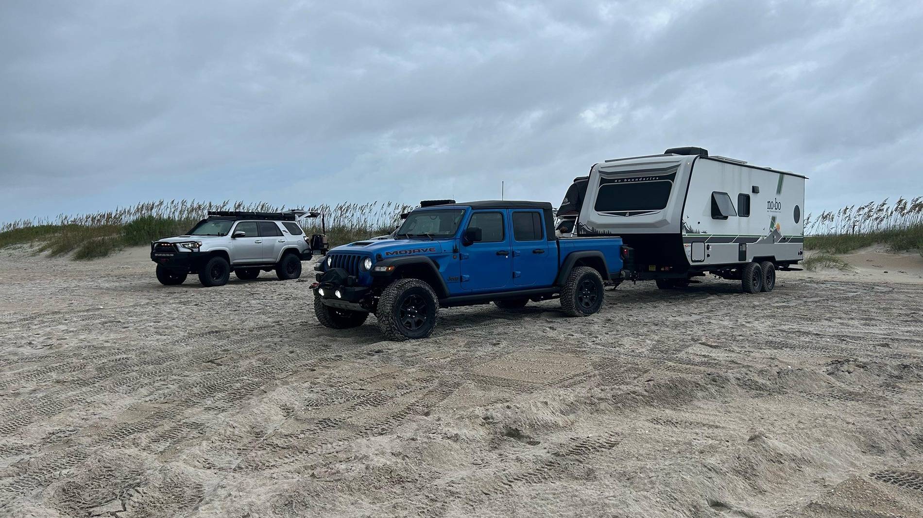 Jeep Gladiator XJ person interested in Mojave WhatsApp Image 2025-03-24 at 3.15.15 AM (4)
