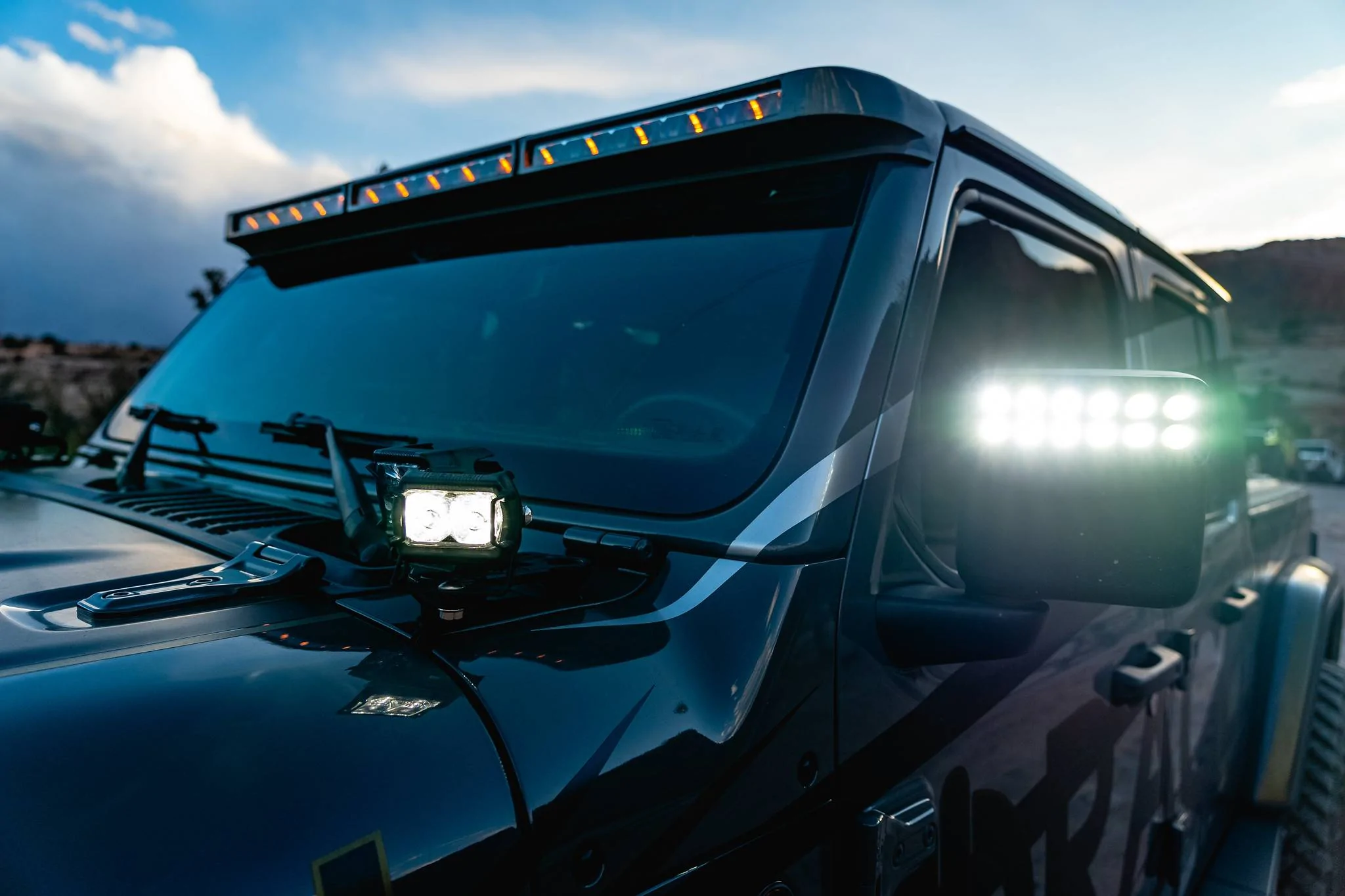 Jeep Gladiator Got the Oracle Integrated Roof Light Bar Installed? 54397594731_7c94b1d8f7_k