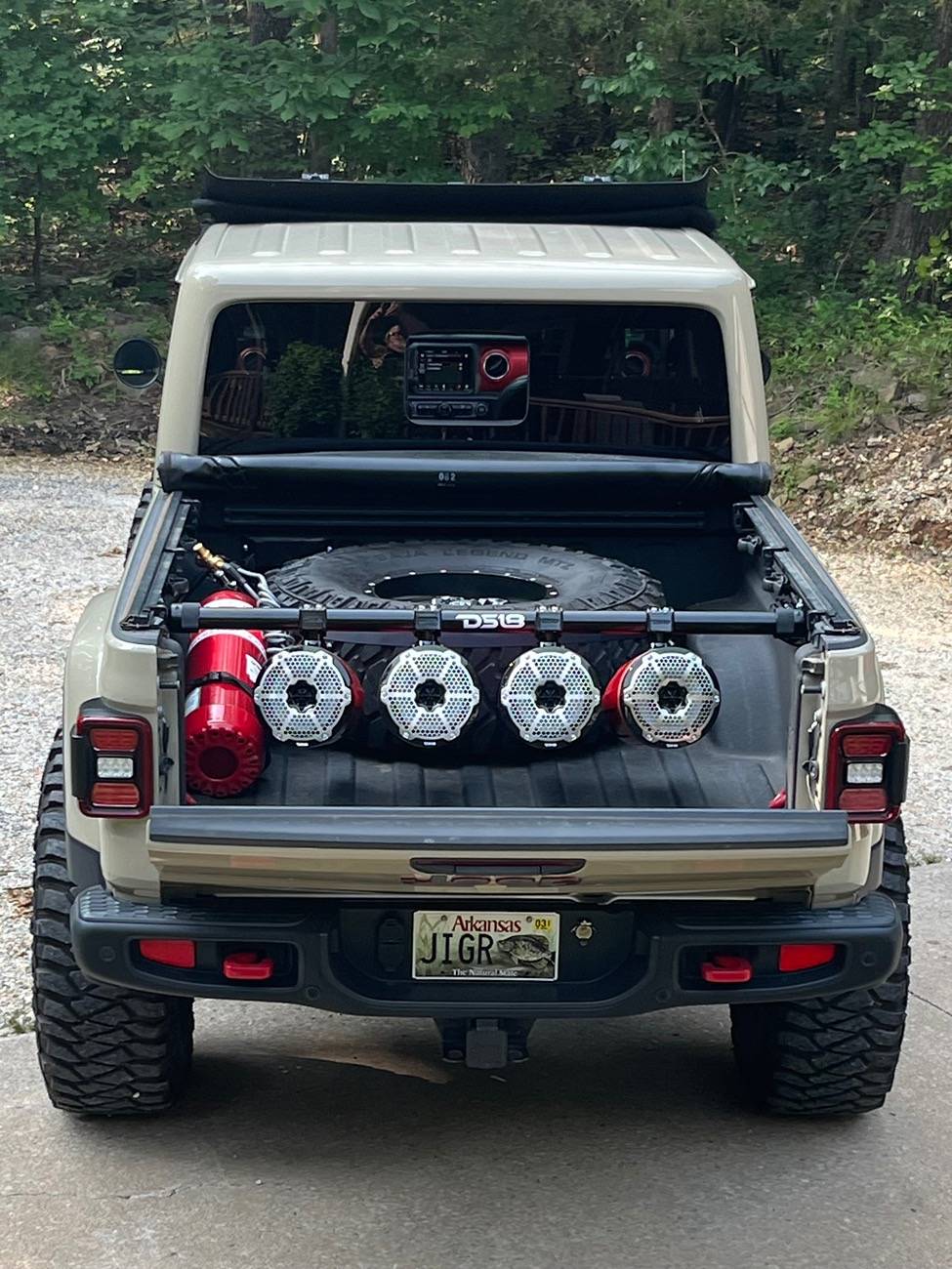 Jeep Gladiator DS18 JLSBAR22LOADED Extremely Loud "Plug & Play" Sound Bar Package Review IMG_0345