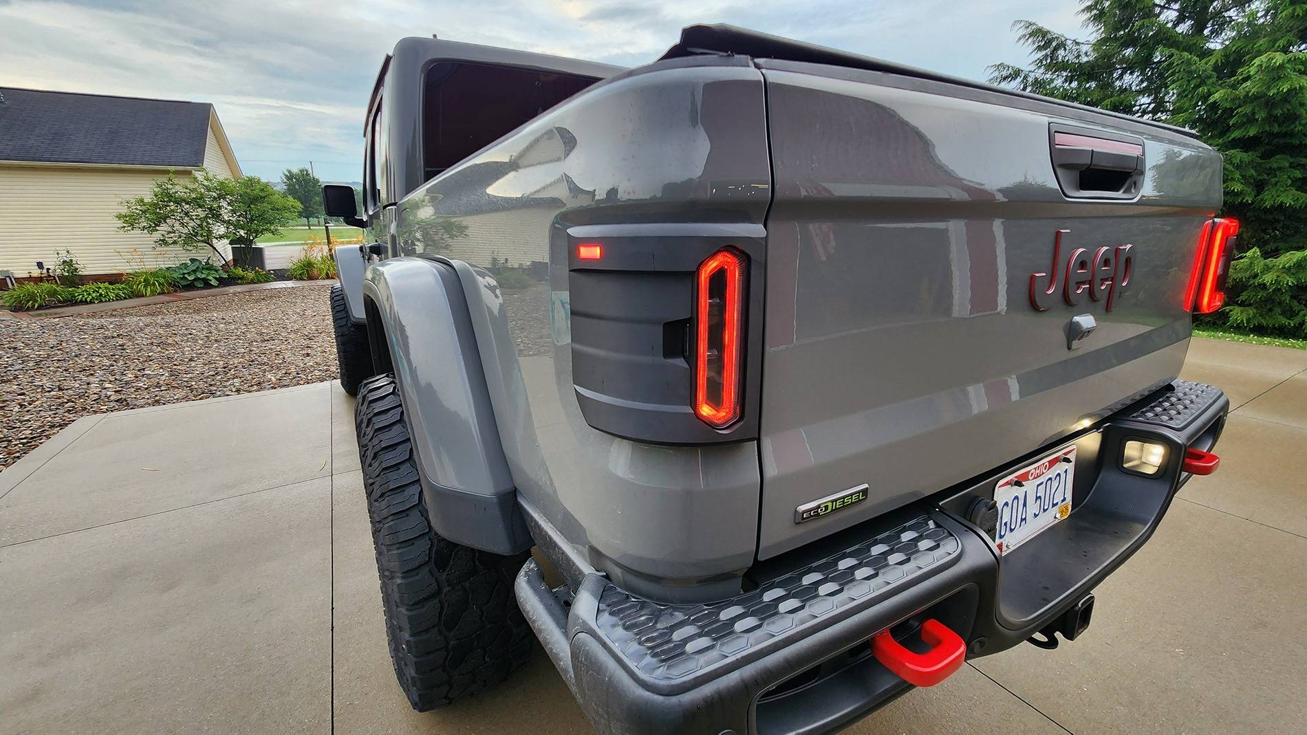 Jeep Gladiator Another flush mount tail light 20250626_200848