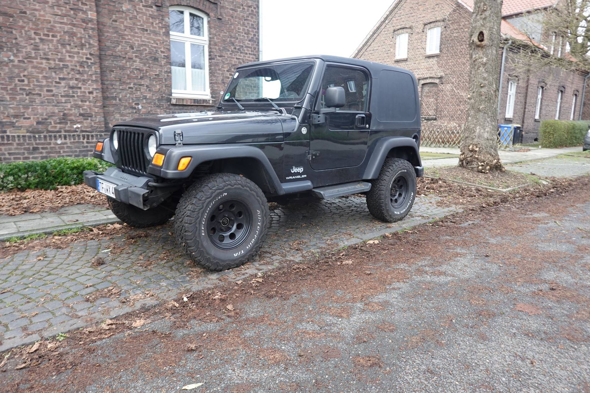 Jeep Gladiator Lets See Your Other Rides!! DSC01372-3000