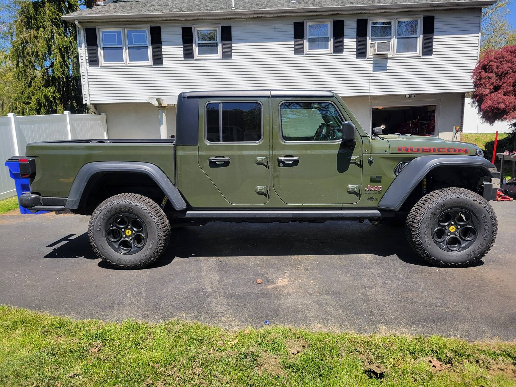 Jeep Gladiator AEV DualSport RT Suspension on 25 Gladiator Sport 20240422_124105