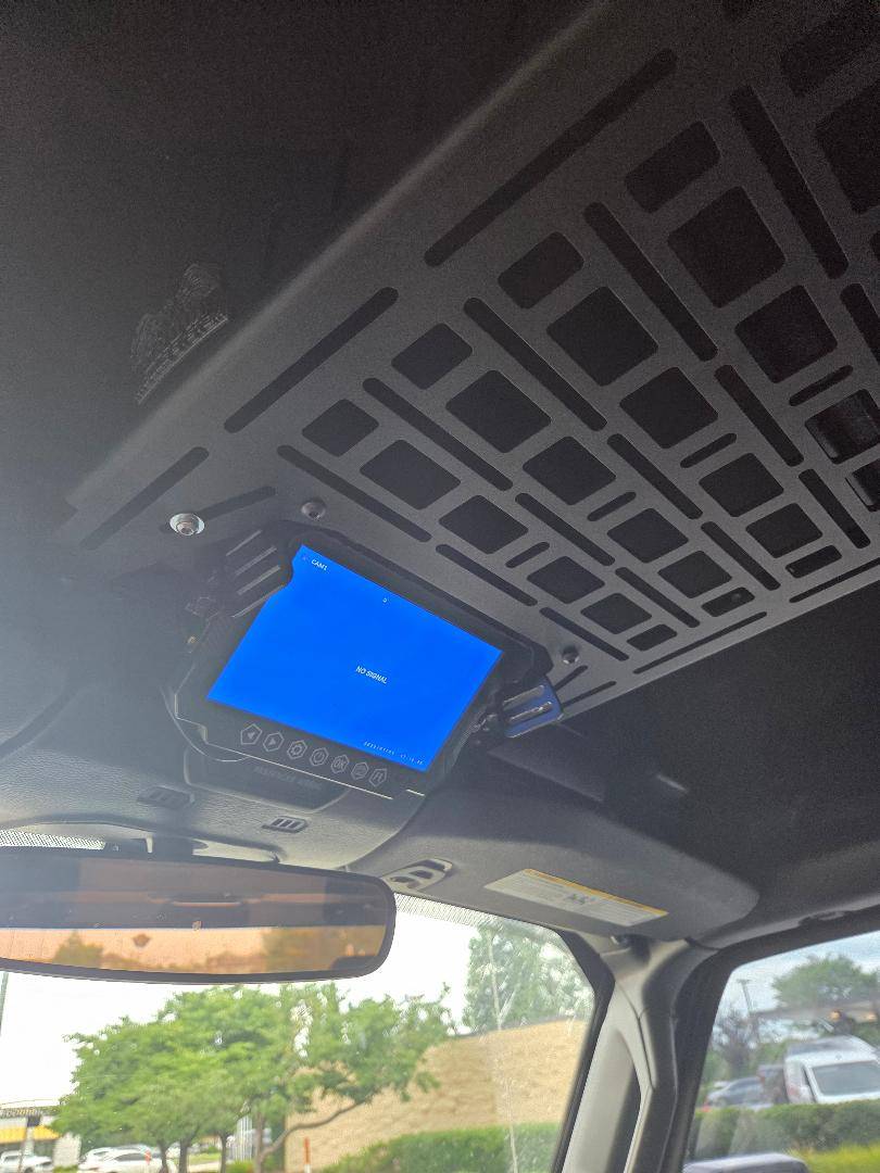 Jeep Gladiator Mopar Dash Accessory Rail for mounting phones, ect molle2