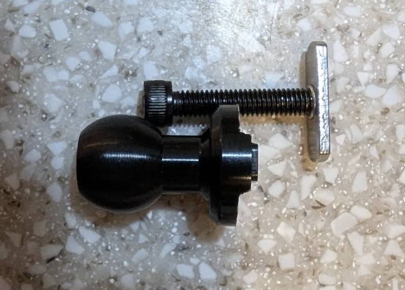 Jeep Gladiator Any source for attachments for 82219127AB MOPAR rail? PXL_20250630_025759804