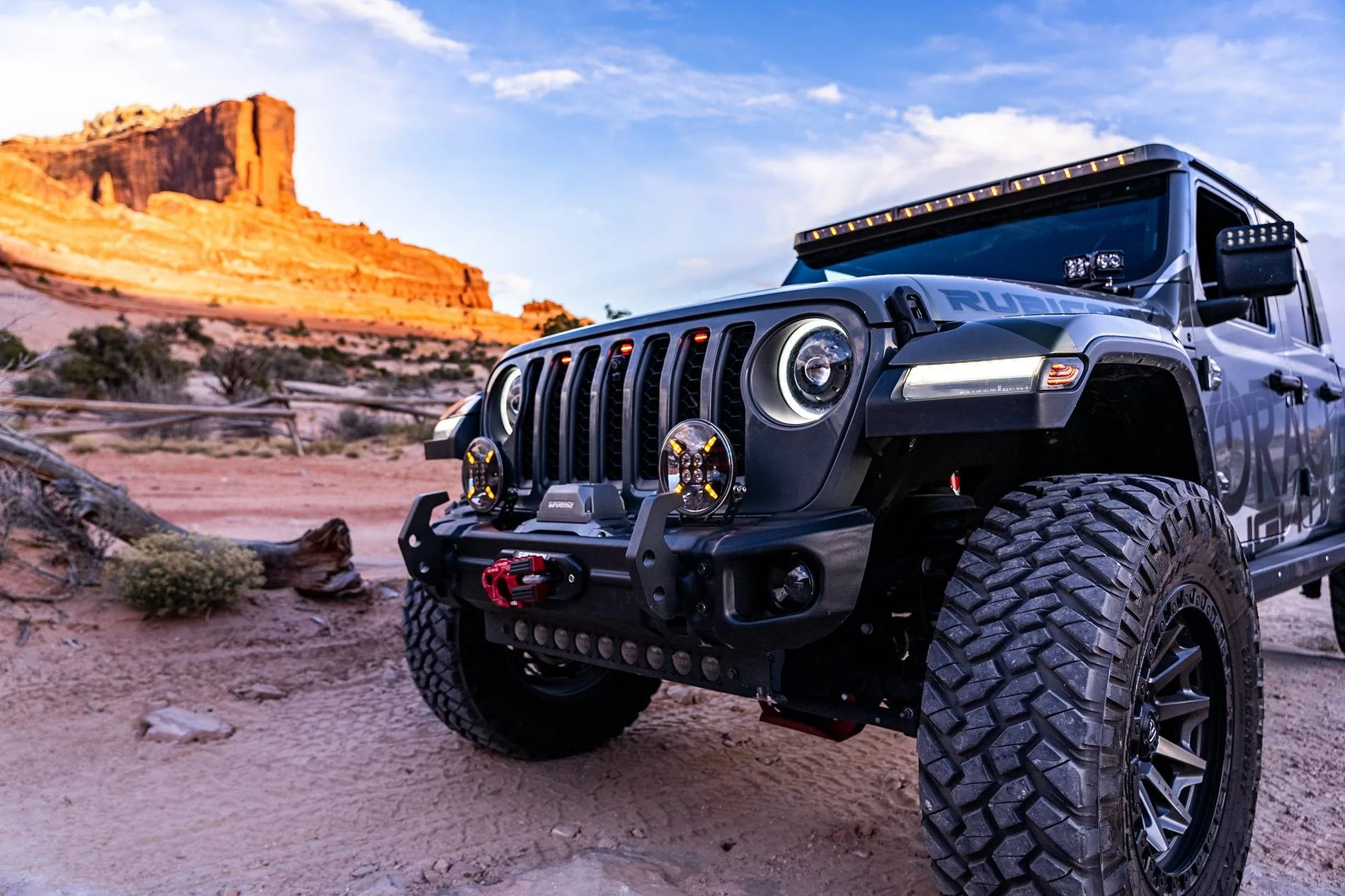 Jeep Gladiator Game-Changer for Night Trails – Oracle LED Off-Road Mirrors for JL/JT 54397596286_3eaee3be4c_k (3)