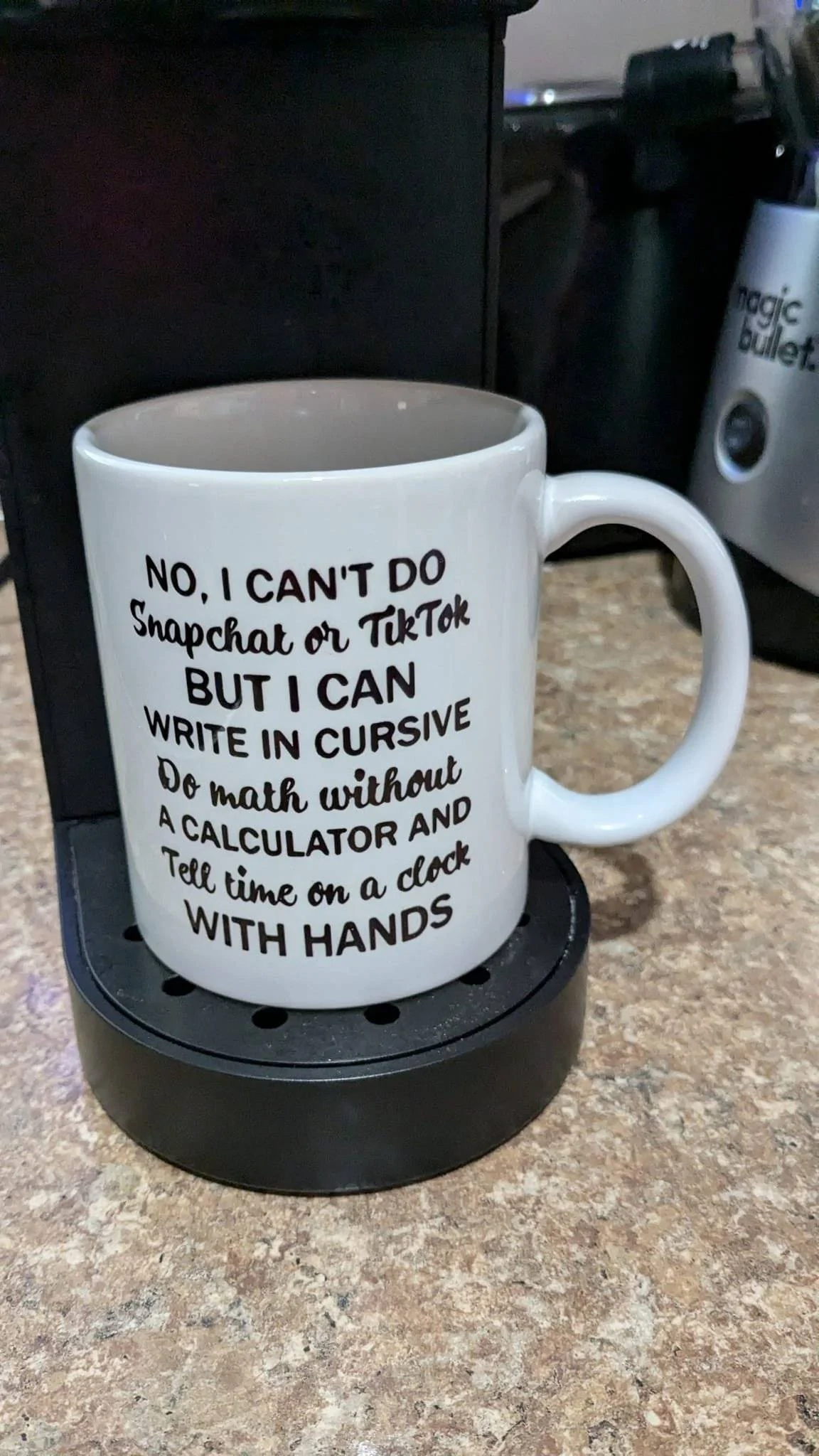 2y32j9dphnhv.jpg