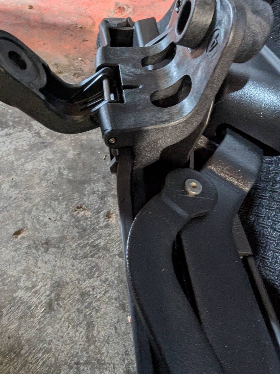 Jeep Gladiator Sunrider owners - MY mess-up, or theirs? PXL_20250702_155744346