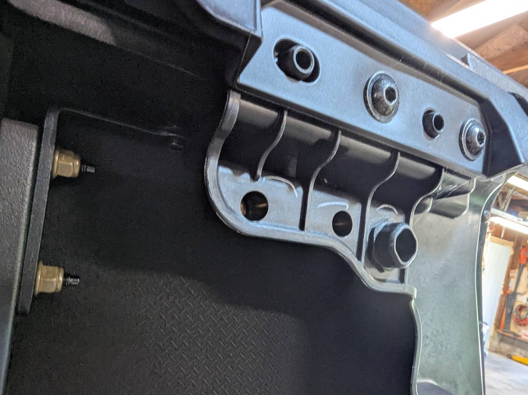 Jeep Gladiator Sunrider owners - MY mess-up, or theirs? PXL_20250702_155538191
