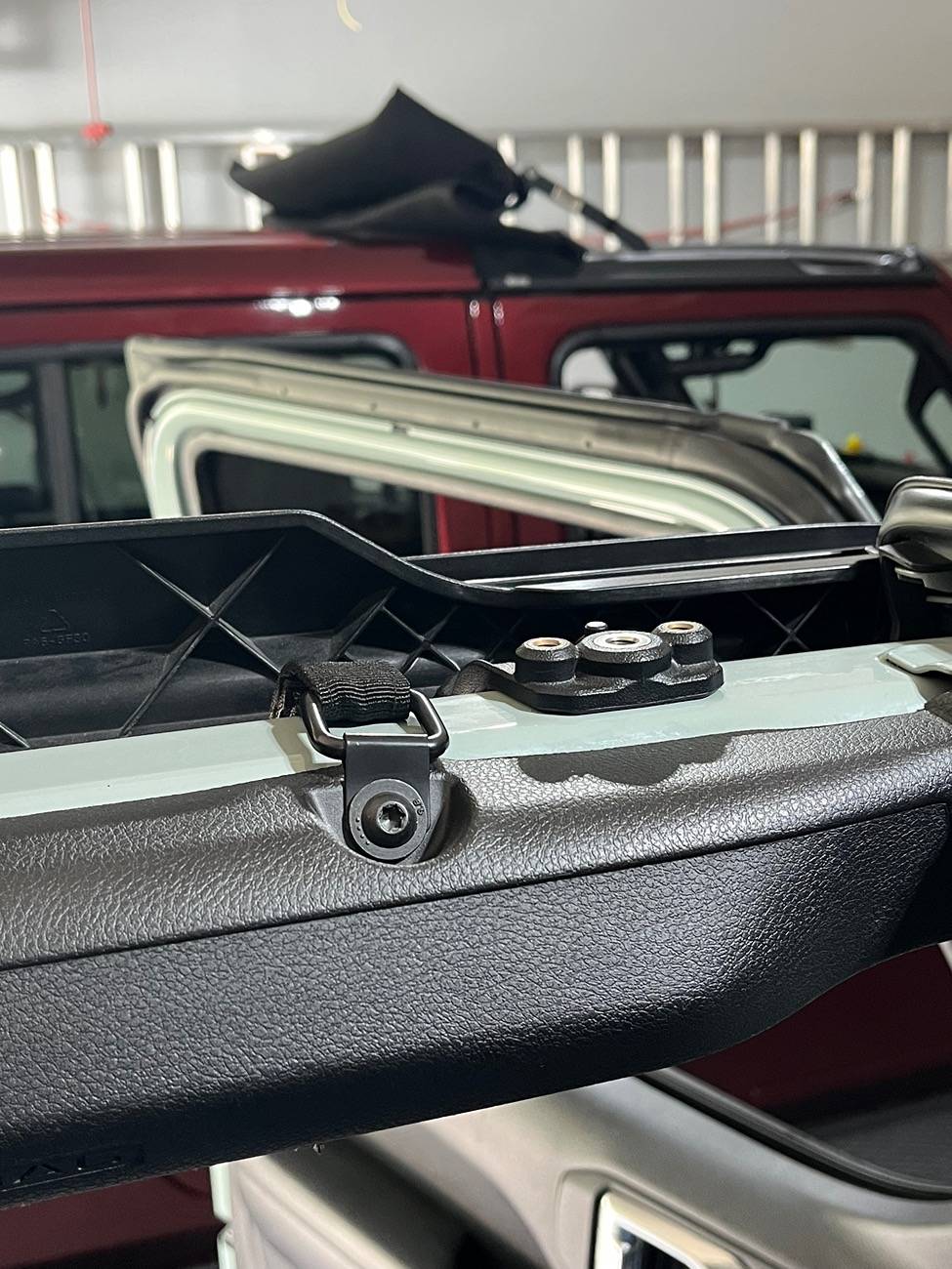 Jeep Gladiator Sunrider owners - MY mess-up, or theirs? IMG_2298