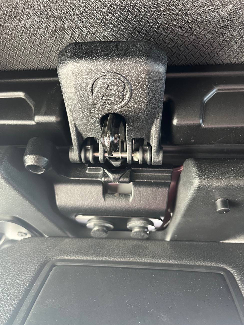 Jeep Gladiator Sunrider owners - MY mess-up, or theirs? IMG_2312
