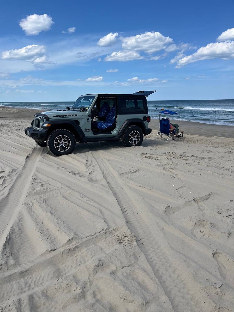 Jeep Gladiator My Two Jeeps. Let's See Yours IMG_2160