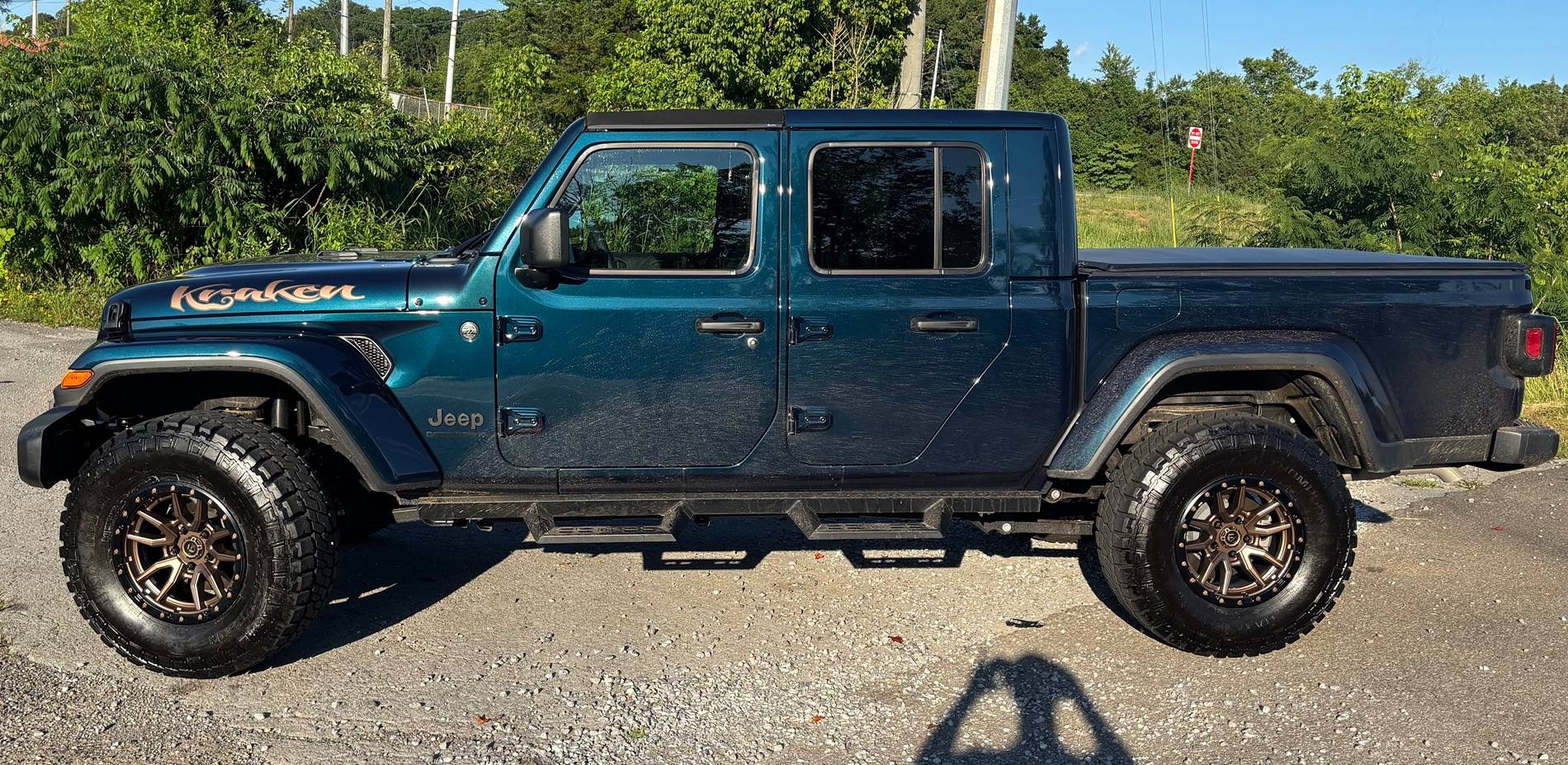 Jeep Gladiator Fathom Blue ‘25 JT “The Kraken” IMG_1885