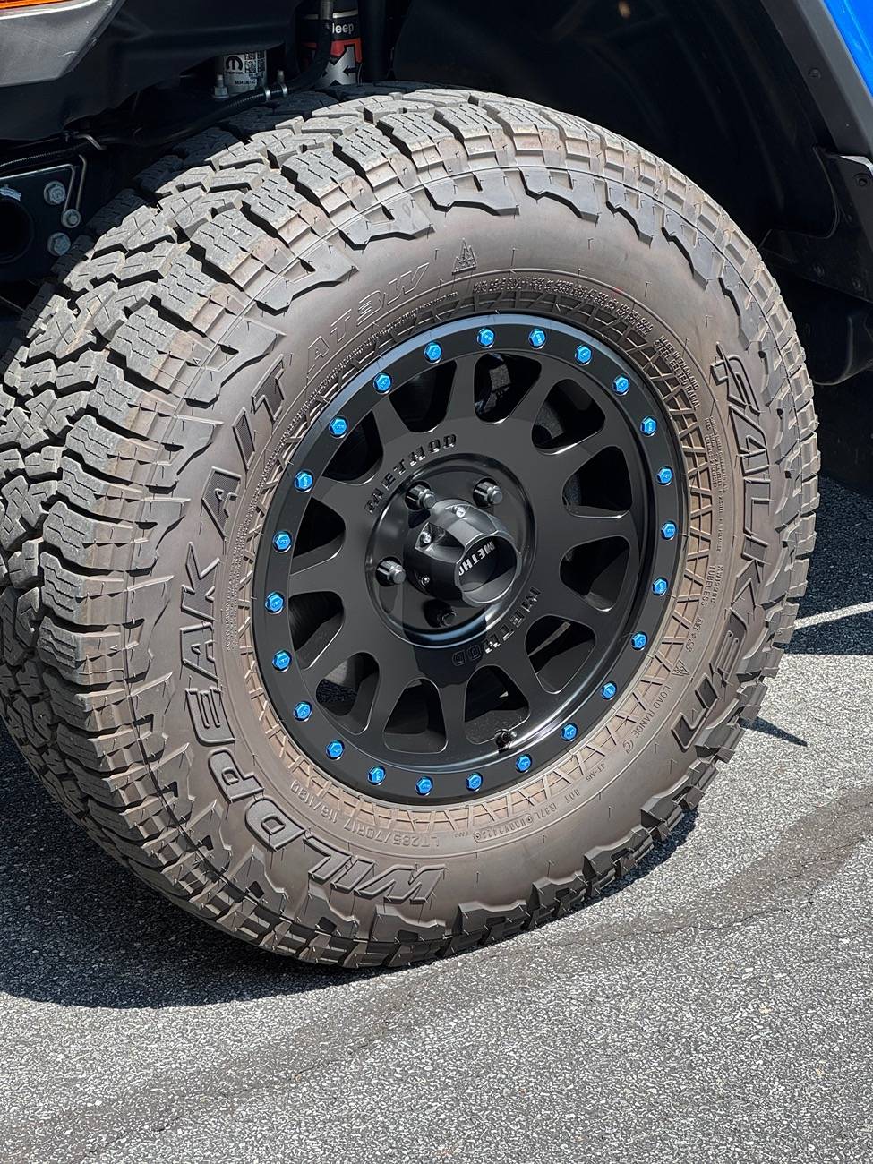Jeep Gladiator Aftermarket Wheels - Post your Jeeps IMG_2453