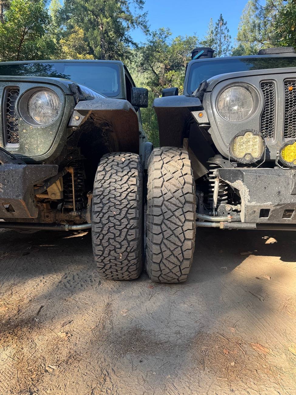 Jeep Gladiator 38x11.50R17 Nitto Ridge Grappler IMG_9829