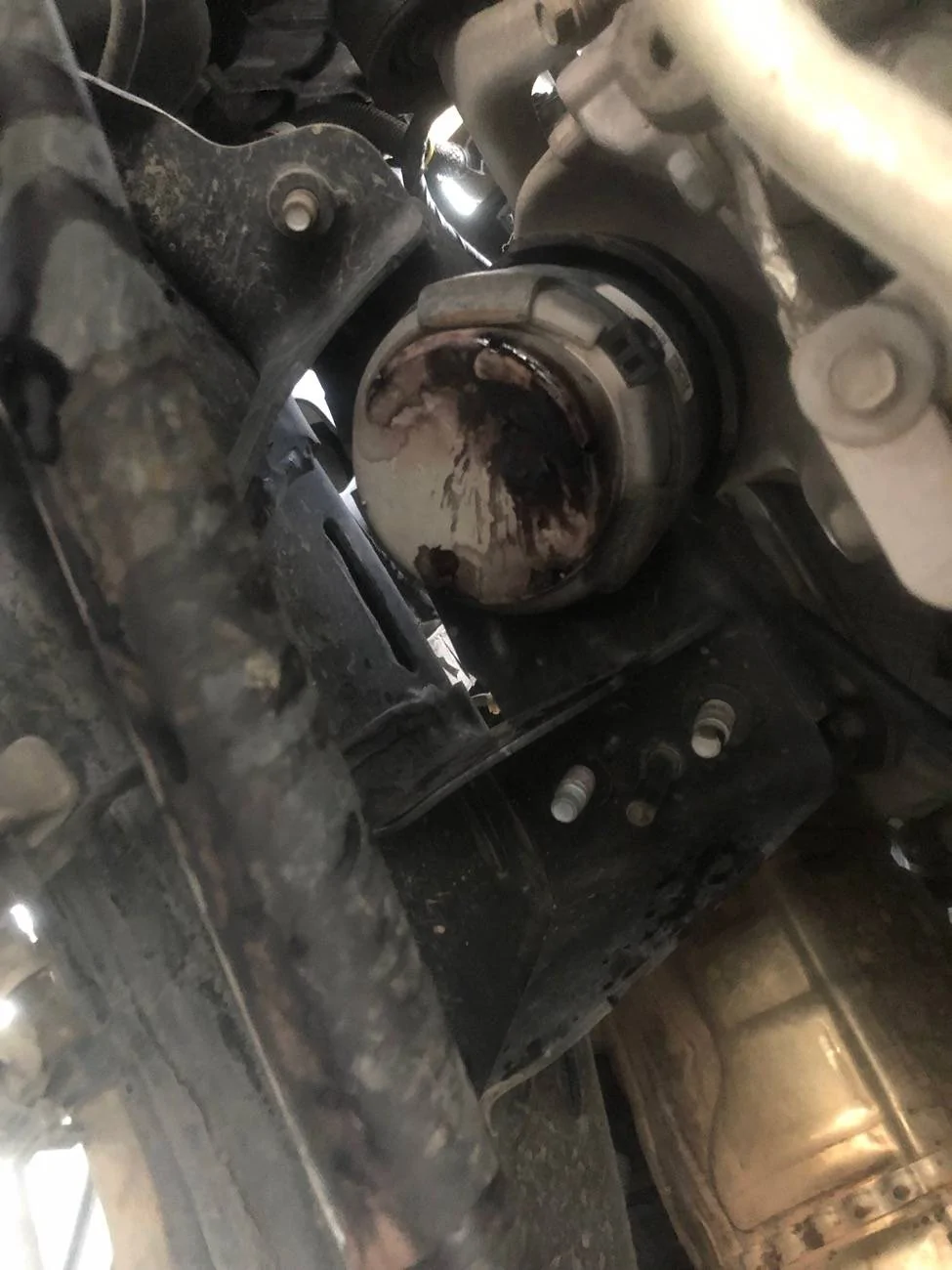 Jeep Gladiator Mystery fluid & general maintenance IMG_8646