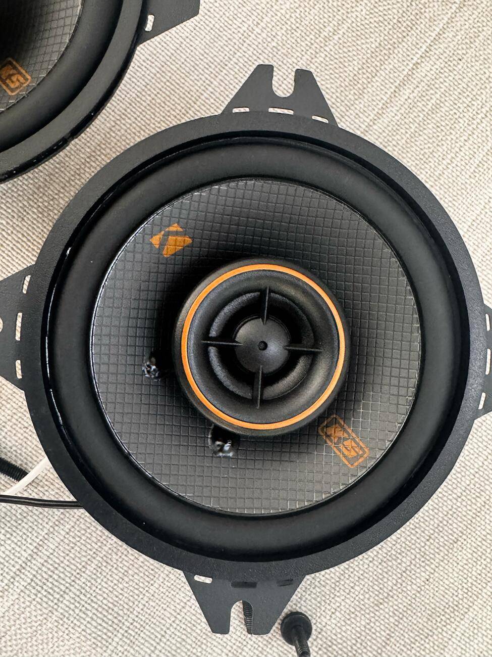Jeep Gladiator FS - Kicker Speakers - KSC-350 (PAIR) and KSC-40 (pair) tempImageMiHG10