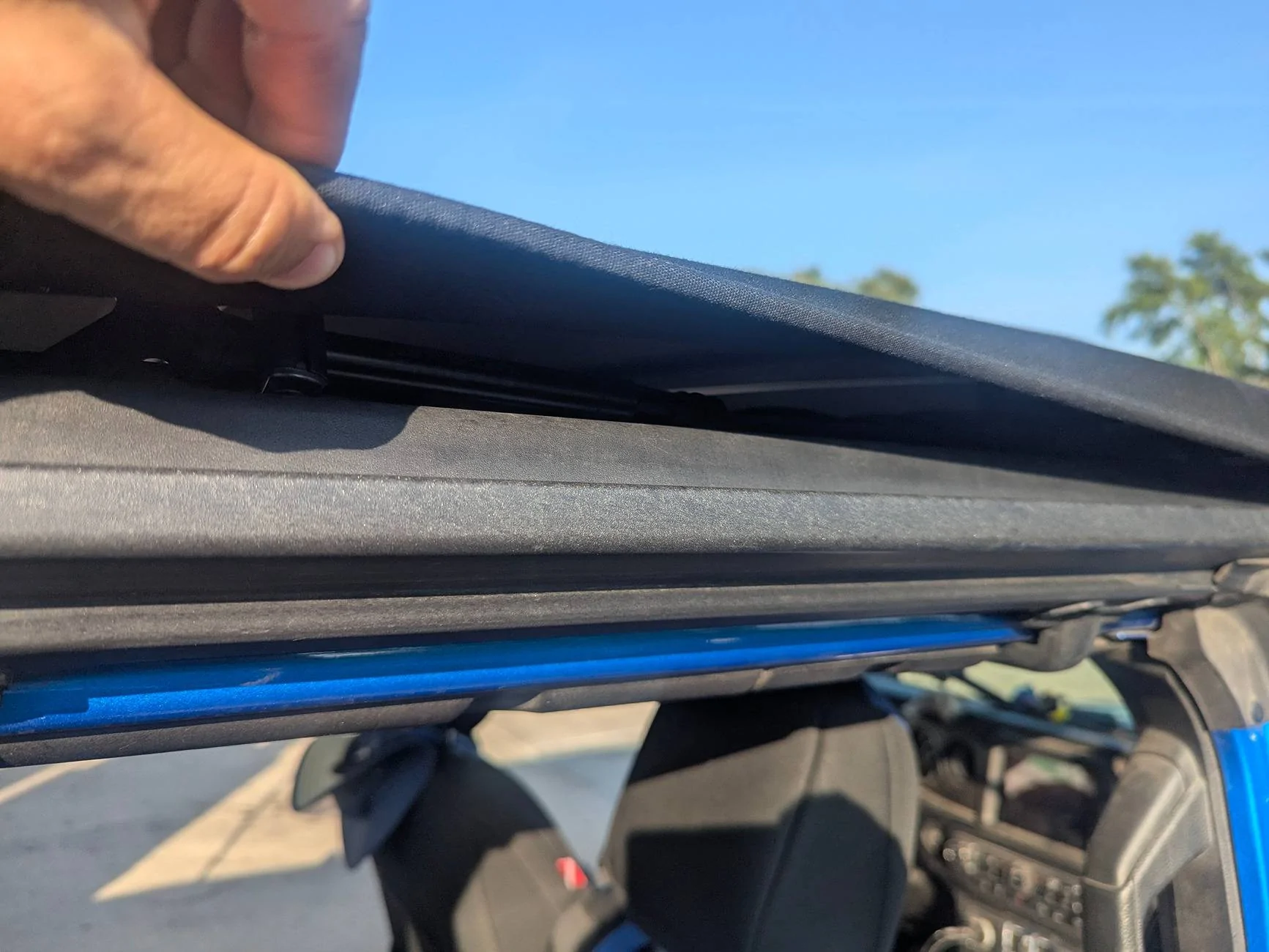 Jeep Gladiator Adjusting softtop? PXL_20250707_231255275