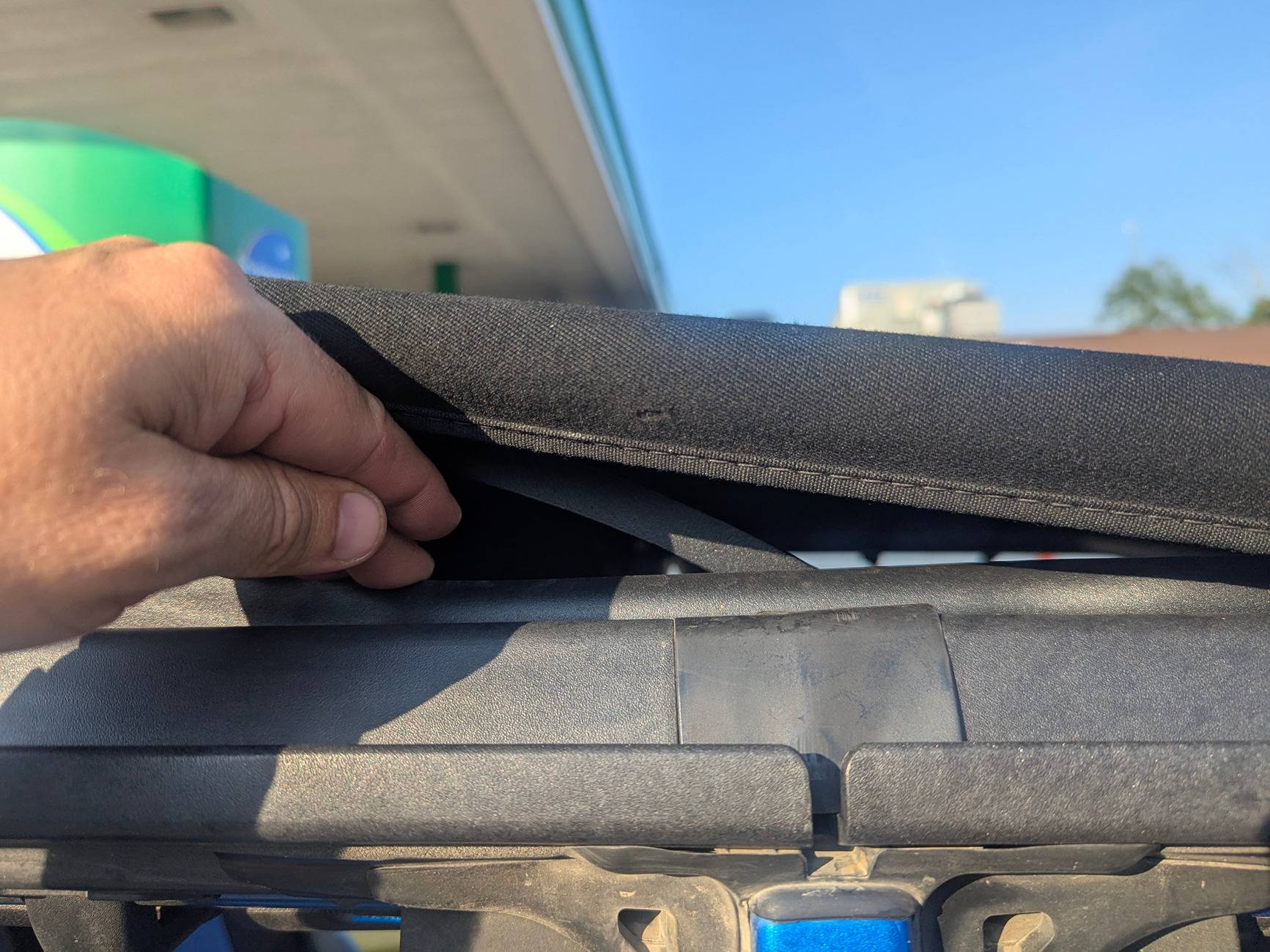 Jeep Gladiator Adjusting softtop? PXL_20250707_231300393