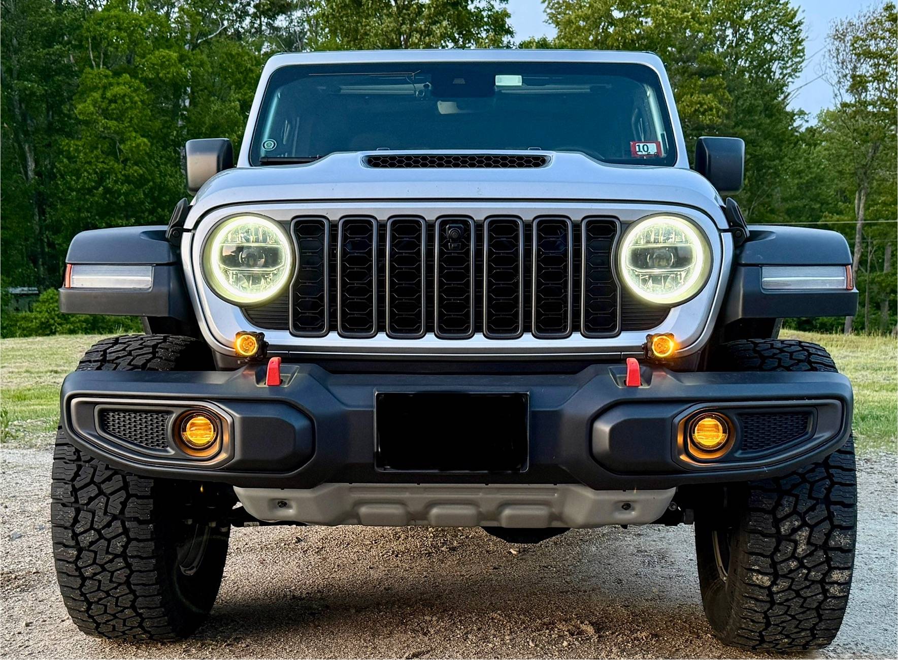 Jeep Gladiator KC Flex Era 1 Lights w/ Bumper Mount IMG_6573