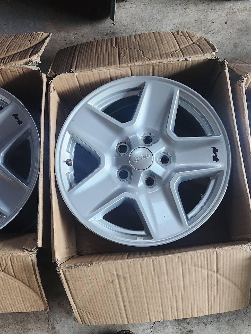Jeep Gladiator Rims for sale in lancaster pa 1000012099