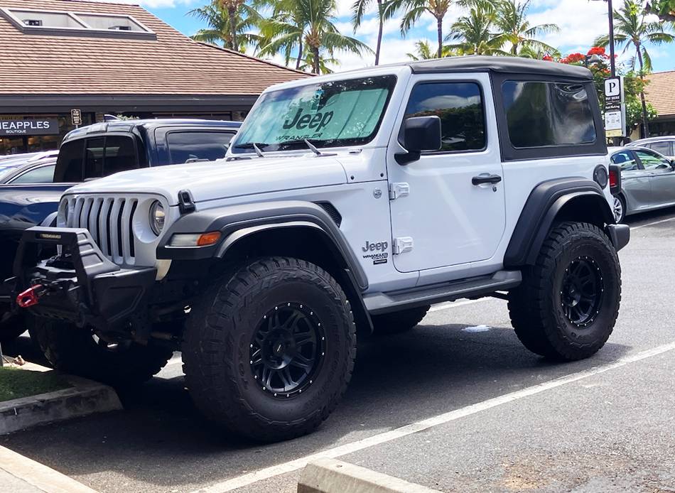 Jeep Gladiator Anybody got a Wrangler? 2020JL