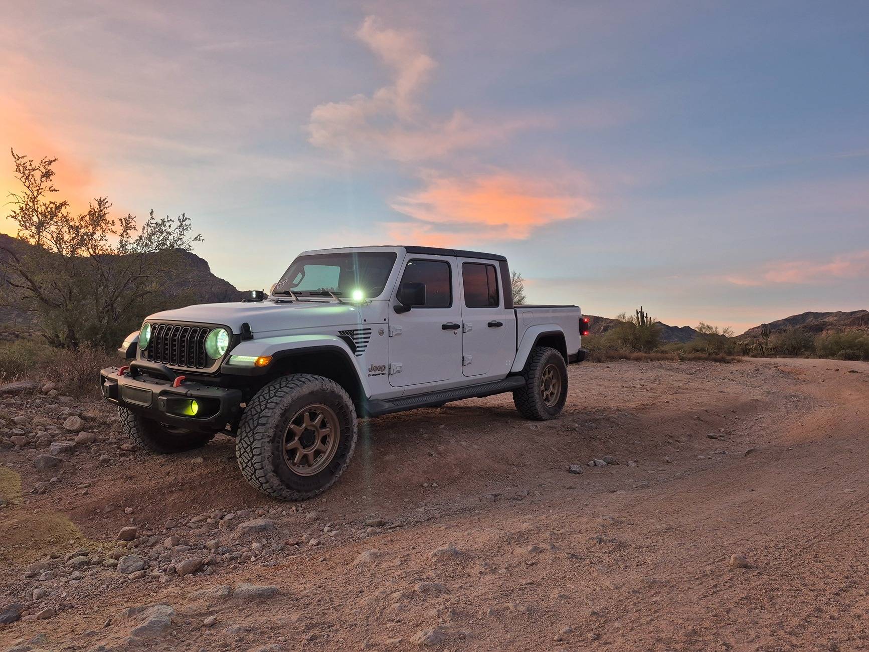 Jeep Gladiator Aftermarket Wheels - Post your Jeeps 1000007306