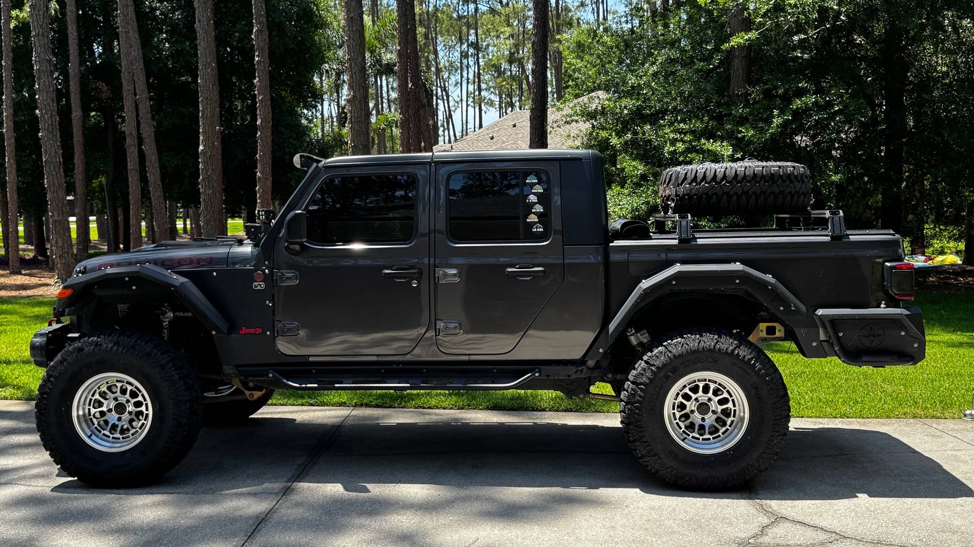 Jeep Gladiator Aftermarket Wheels - Post your Jeeps IMG_3426