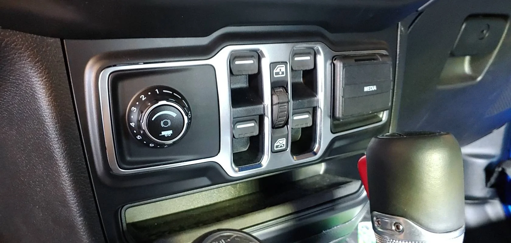 Jeep Gladiator First time towing and impressed . 20201030_154722_HDR