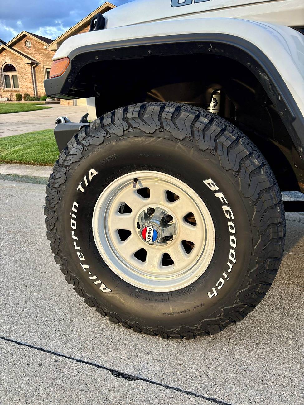 Jeep Gladiator Aftermarket Wheels - Post your Jeeps BFG ATs