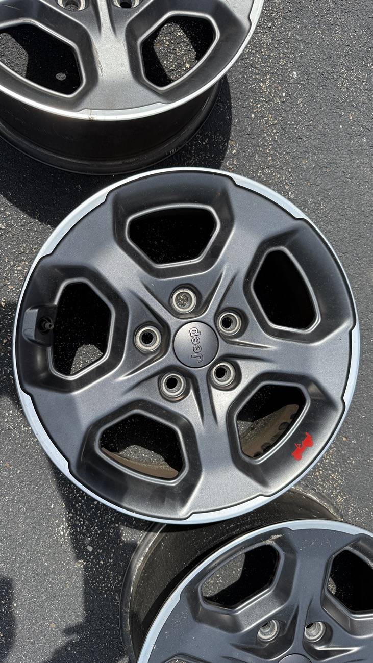 Jeep Gladiator 17” Rubicon Wheels IMG_6702