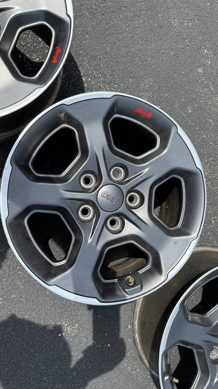 Jeep Gladiator 17” Rubicon Wheels IMG_6703