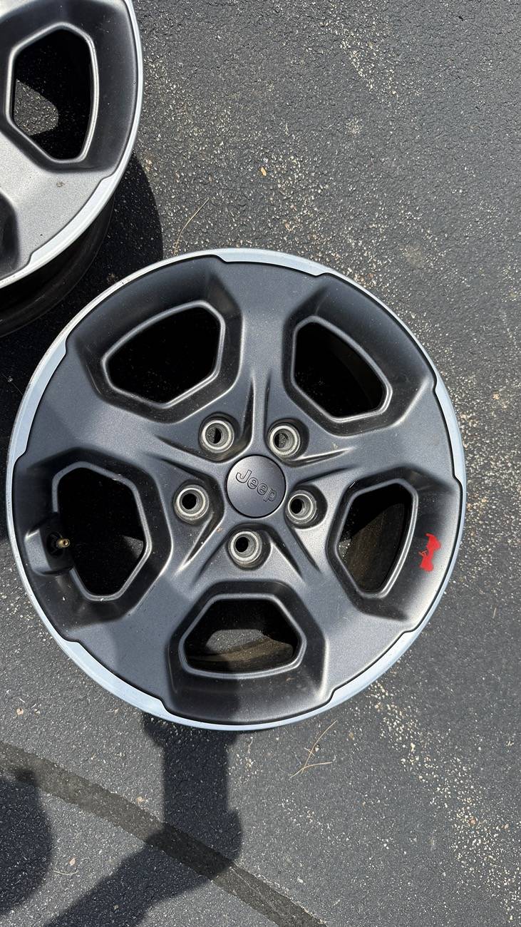 Jeep Gladiator 17” Rubicon Wheels IMG_6705