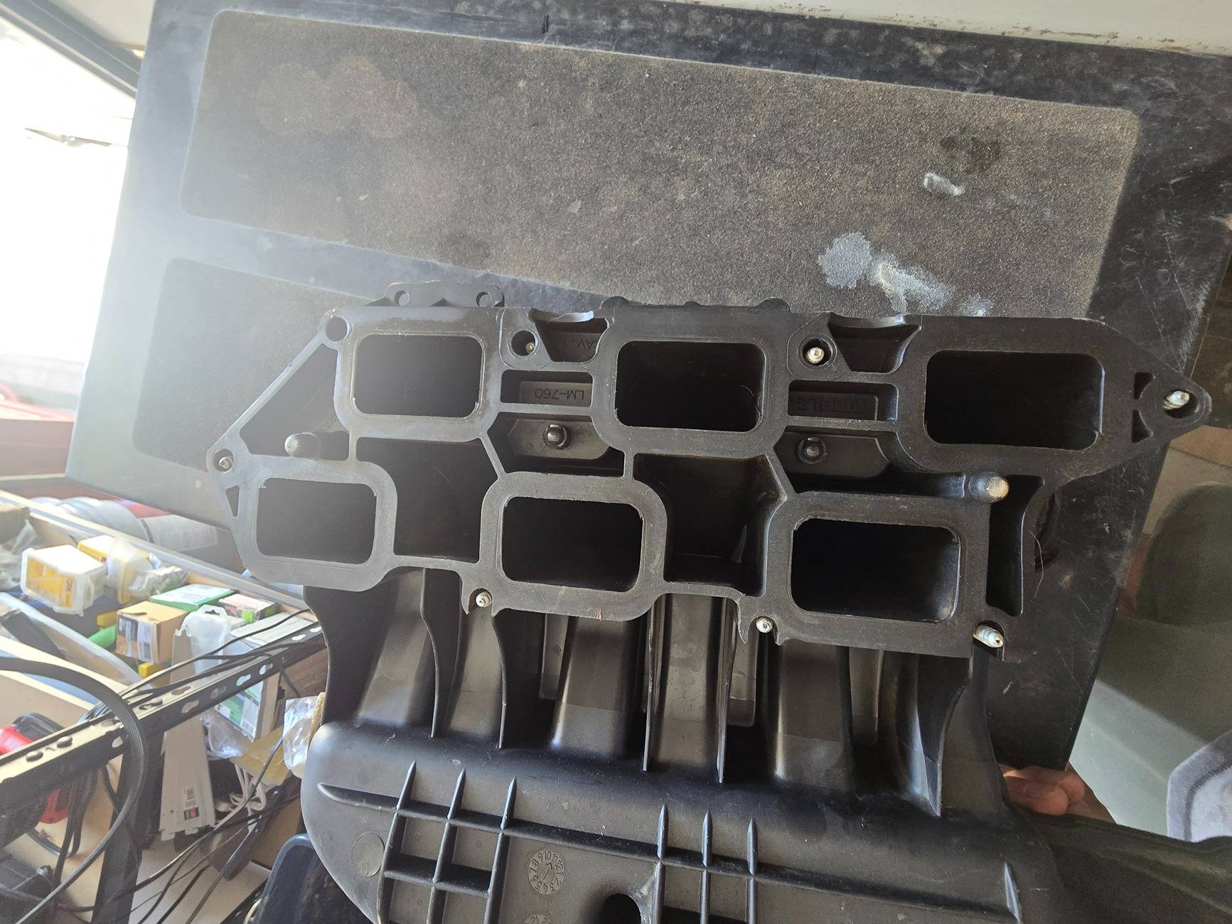 Jeep Gladiator OEM Mopar 3.6L Pentastar Intake Manifold + Bosch 67mm Throttle Body + MAP Sensor – Complete Assembly – Clean & Working 20250710_094229