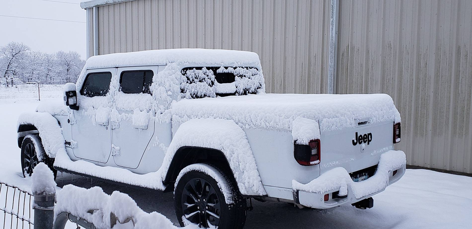 Jeep Gladiator BRIGHT WHITE Gladiator JT Club 20250110_073706