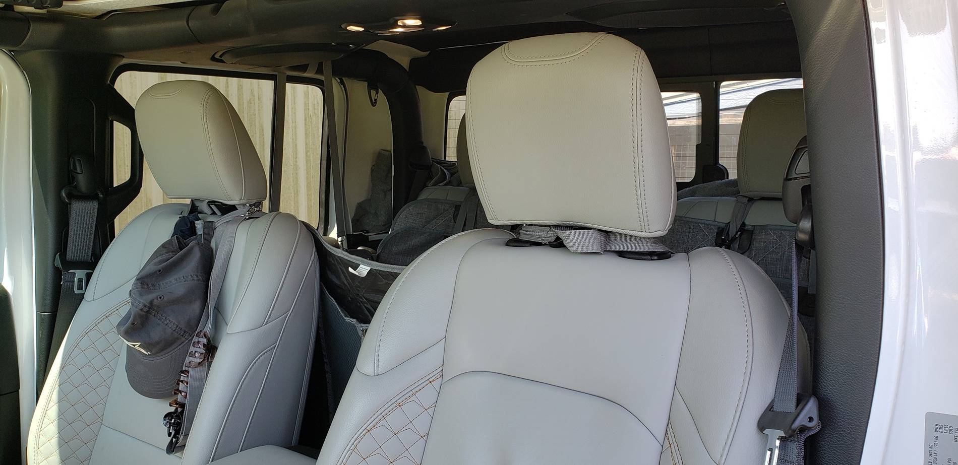 Jeep Gladiator BRIGHT WHITE Gladiator JT Club 20250709_112148