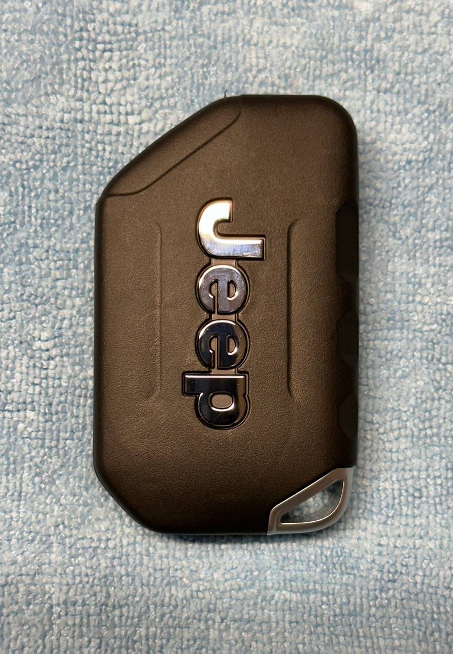 Jeep Gladiator OEM 2018 - 2024 JEEP WRANGLER/GLADIATOR SMART KEY REMOTE FLIP FOB 68292944AA IMG_2050
