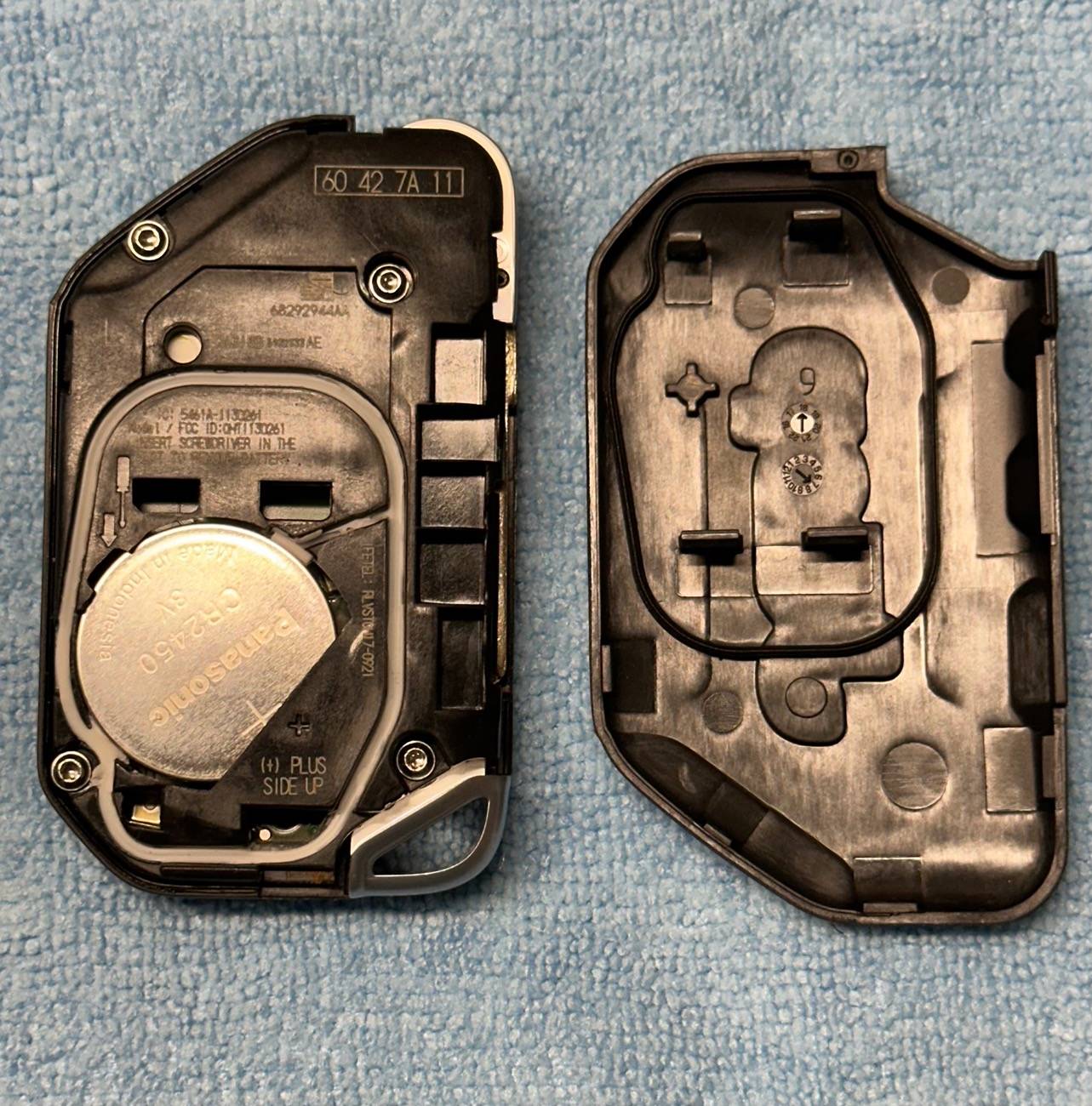 Jeep Gladiator OEM 2018 - 2024 JEEP WRANGLER/GLADIATOR SMART KEY REMOTE FLIP FOB 68292944AA IMG_2043