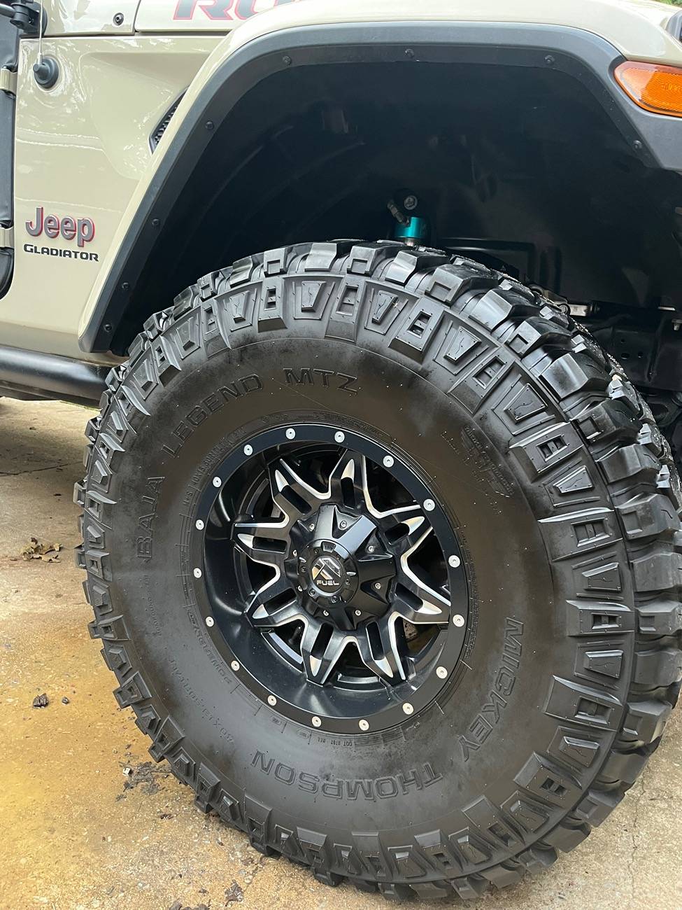 Jeep Gladiator Aftermarket Wheels - Post your Jeeps IMG_0473