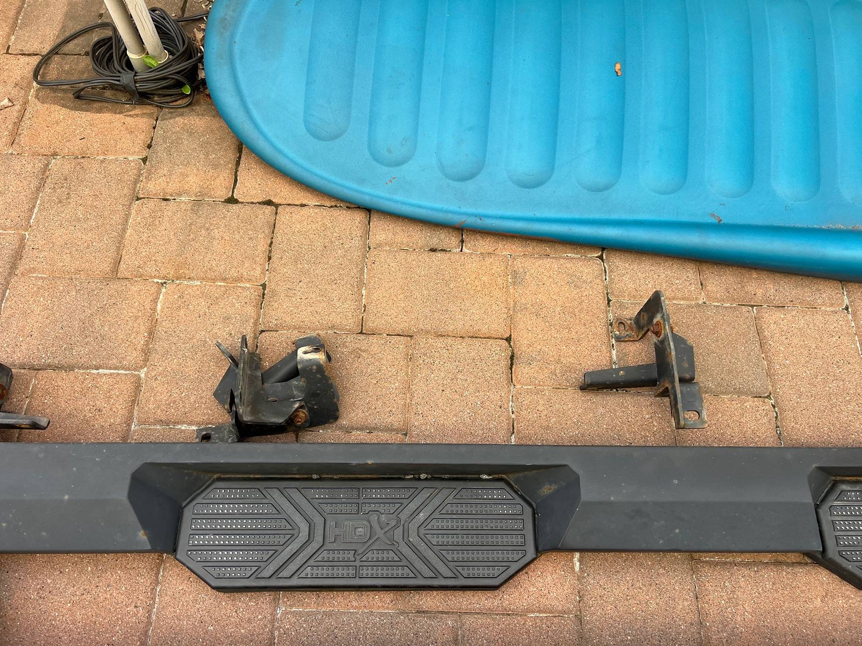 Jeep Gladiator FREE SIDE BARS IMG_5048