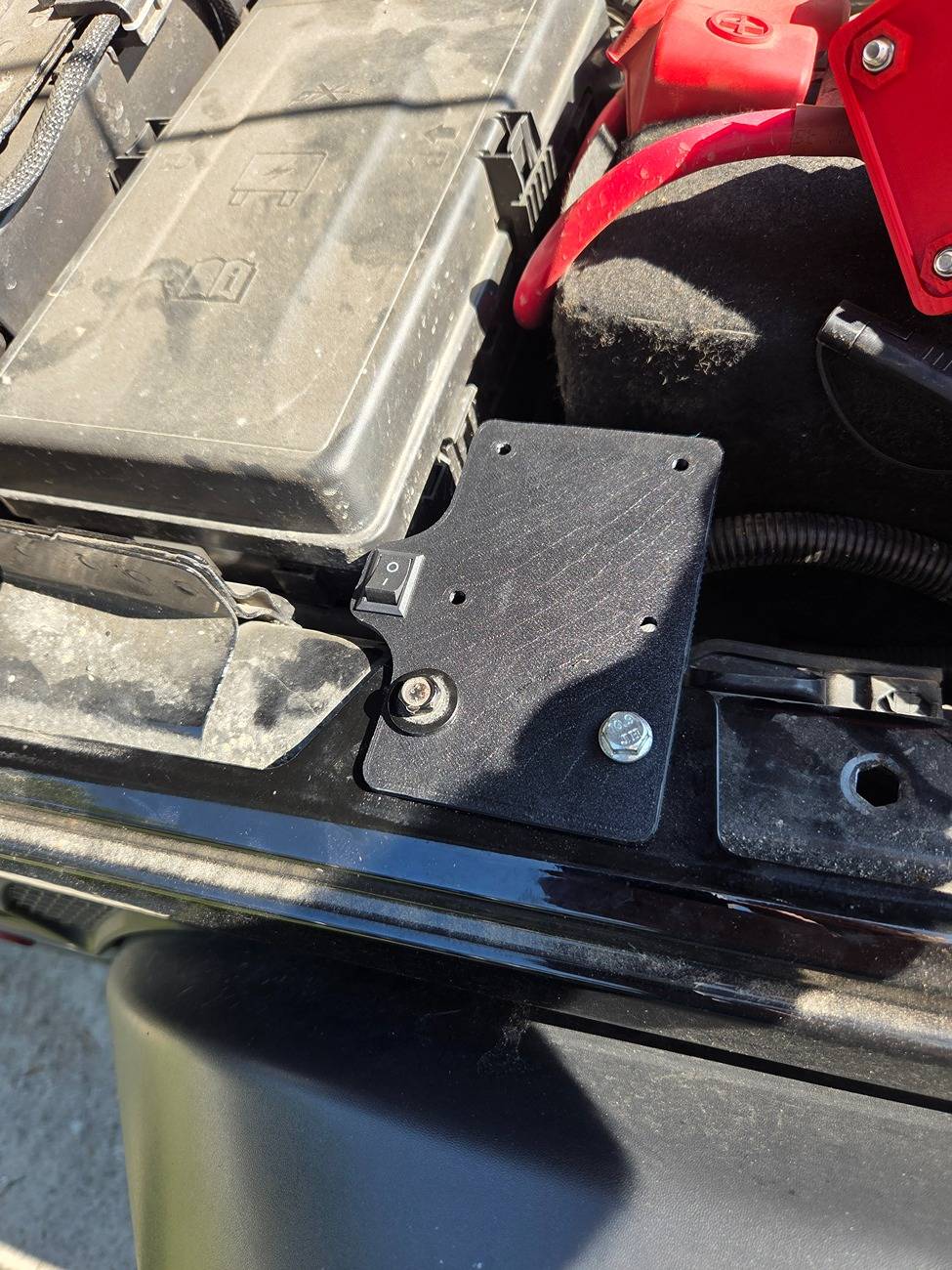 Jeep Gladiator Winch Cutoff Switch Mount (Badlands and similar) 20250712_090439