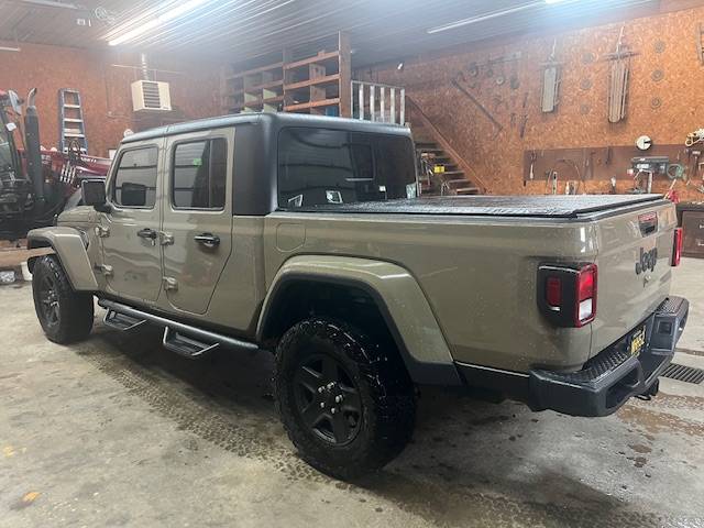 Jeep Gladiator For Sale: 2020 Jeep Gladiator Sport S – Gator Green – Rubicon Suspension – $29,900 OBO IMG_4646