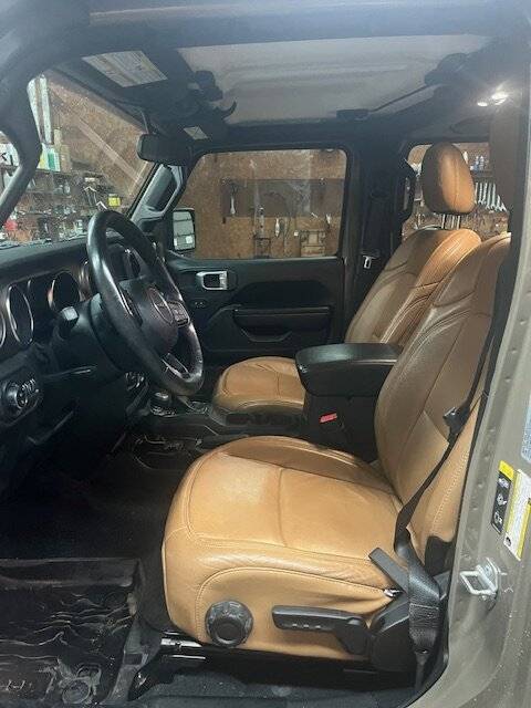 Jeep Gladiator For Sale: 2020 Jeep Gladiator Sport S – Gator Green – Rubicon Suspension – $29,900 OBO IMG_4651