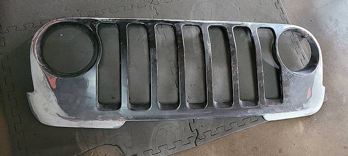 Jeep Gladiator JT to JK Grill Hack jtjk-2-hack-2