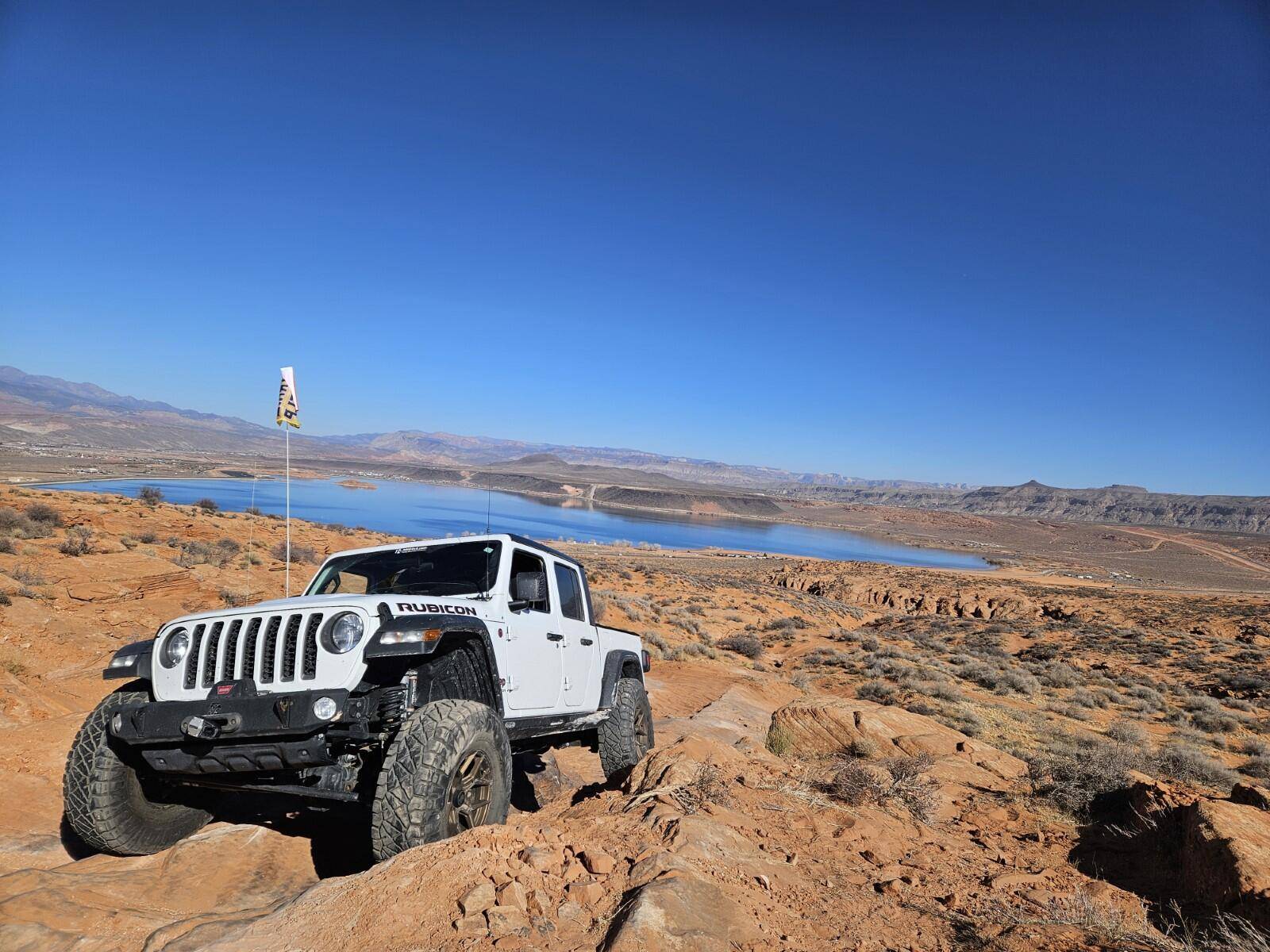 Jeep Gladiator Any 38x12.5’s that fit under the bed? 1752585738839-yo