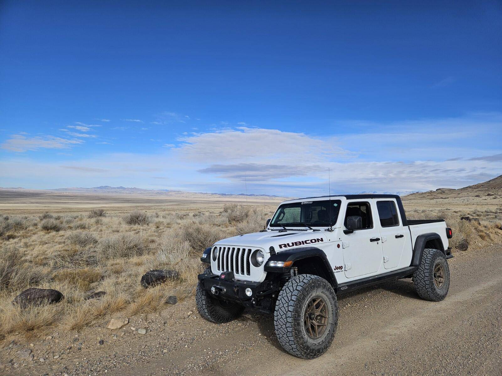 Jeep Gladiator Any 38x12.5’s that fit under the bed? 1752586148456-kc