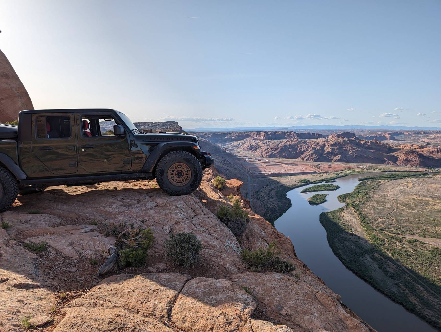 Jeep Gladiator 1 Ton and 40"s JTRD PXL_20240527_004049686