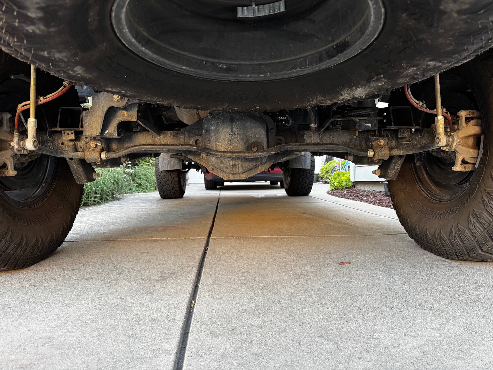 Jeep Gladiator Clayton 3.5” - rear coil rubbing on… bolt? IMG_8153