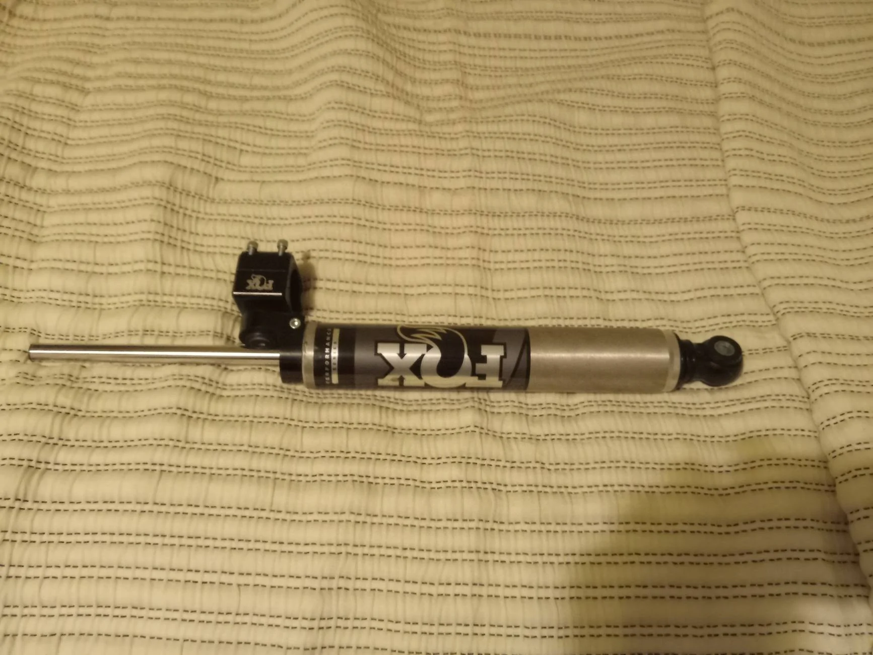Jeep Gladiator Problem installing Fox TS Steering Stabilizer. Need bracket? 20250717_225440